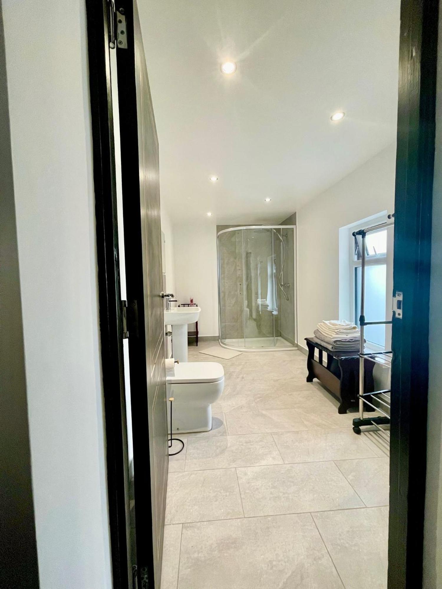 Entire Yellowapt Near Belfast City Centre - Free Parking - Up To 3 Guests - 2 Beds Exterior foto